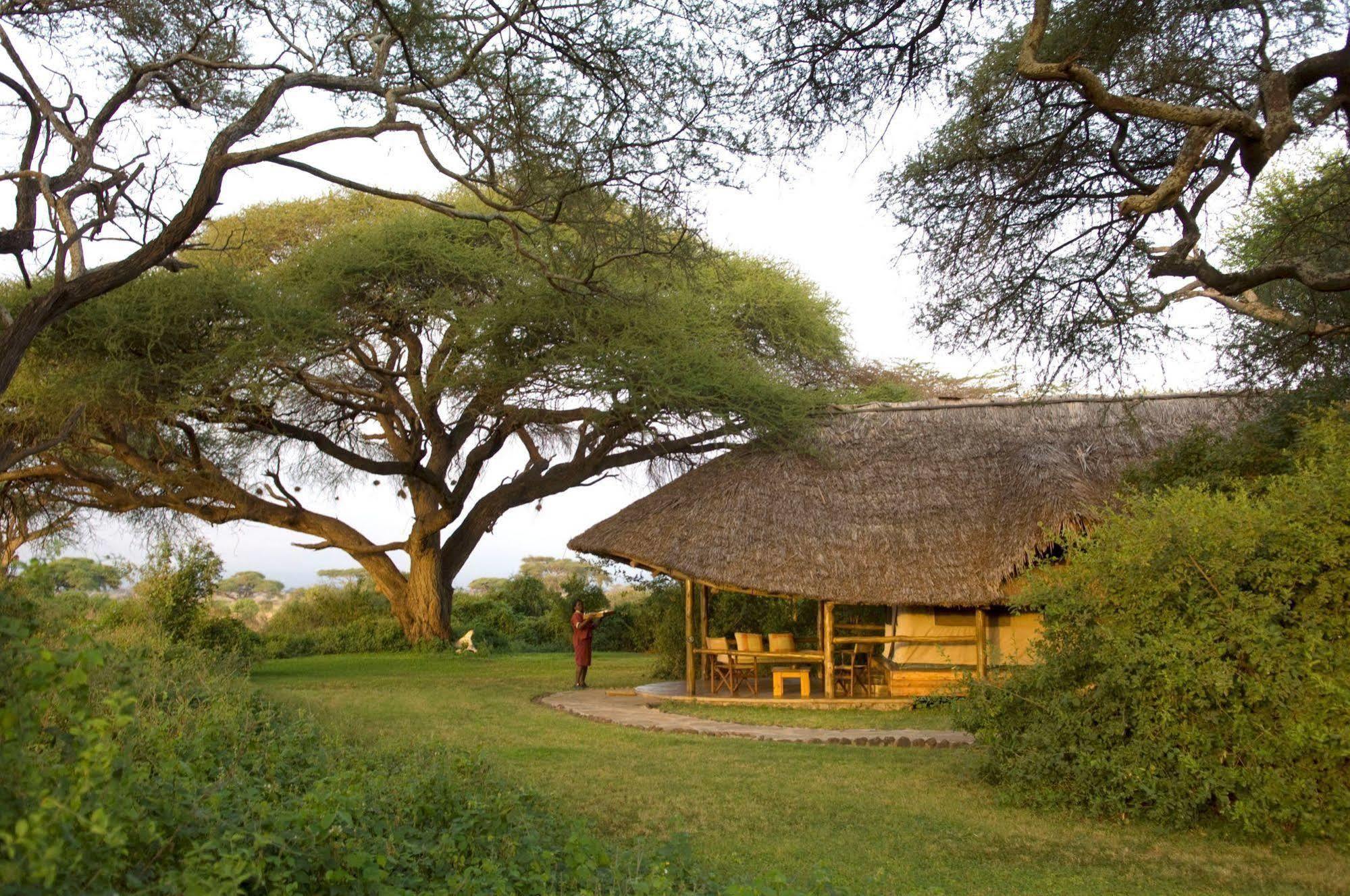 Hotel Elewana Tortilis Camp Amboseli Esterno foto