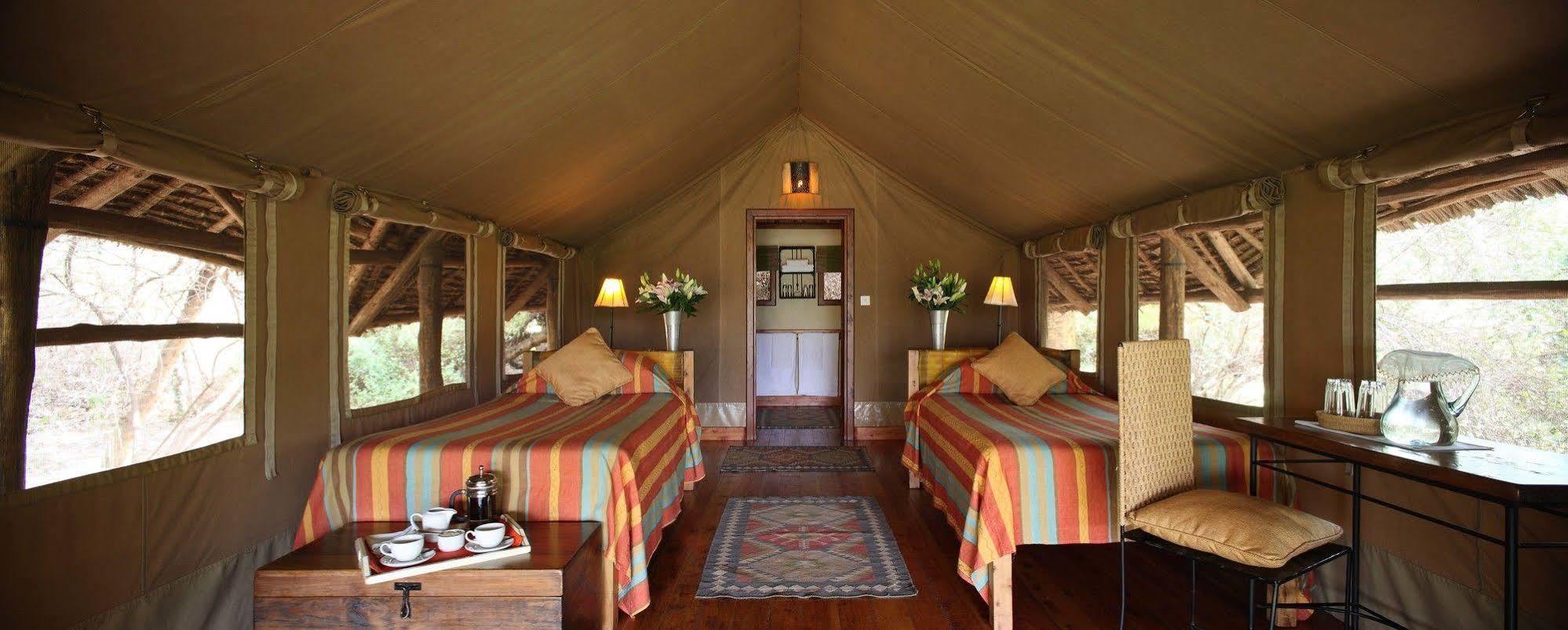 Hotel Elewana Tortilis Camp Amboseli Esterno foto